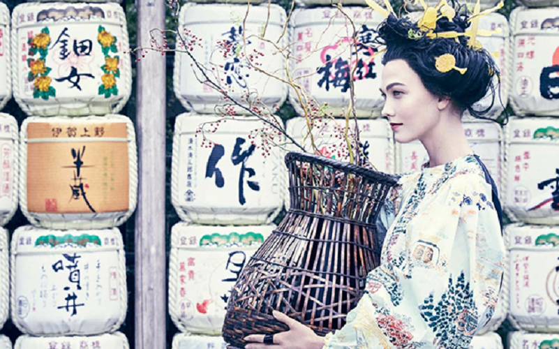 Karlie Kloss APOLOGIZES after Backlash for Dressing as Geisha for Vogue Diversity Issue