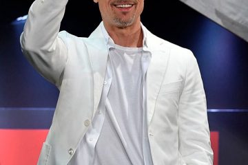 Brad Pitt Getting His Sexy Back on in All White at ‘War Machine’ Premiere in Tokyo