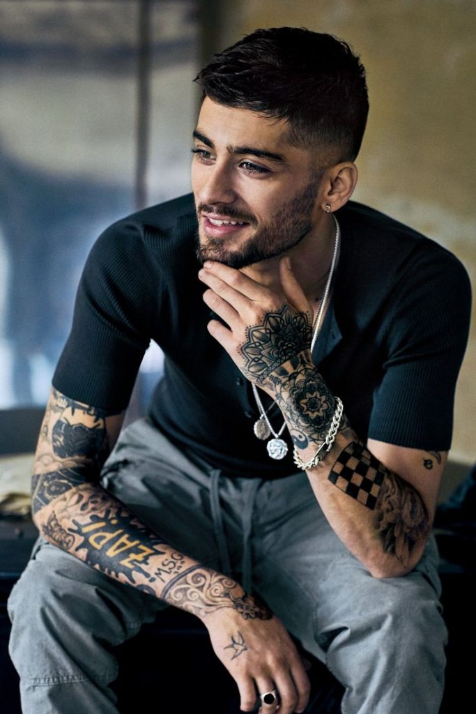 Zayn Malik is such a Poser!