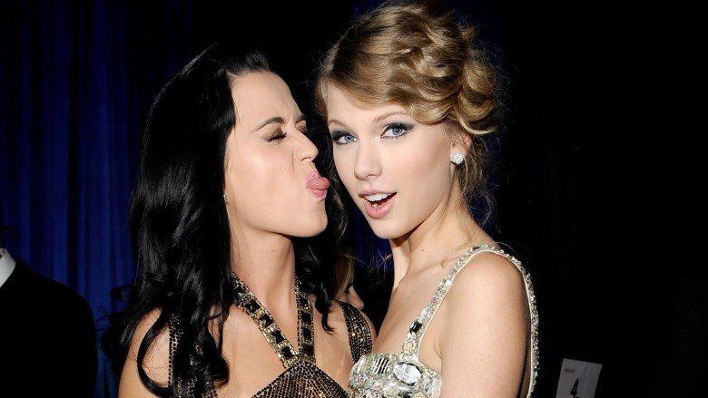Sketchy things about Katy Perry that Everyone just Ignores