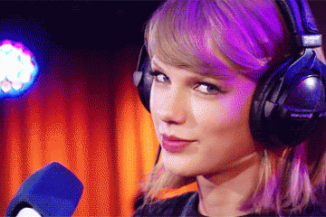 15 Cutest Taylor Swift Gifs of all Time
