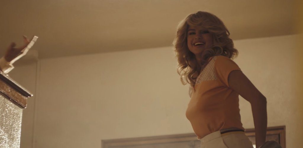 This is What Selena Gomez would Look Like if She were a Celebrity in the ’70s