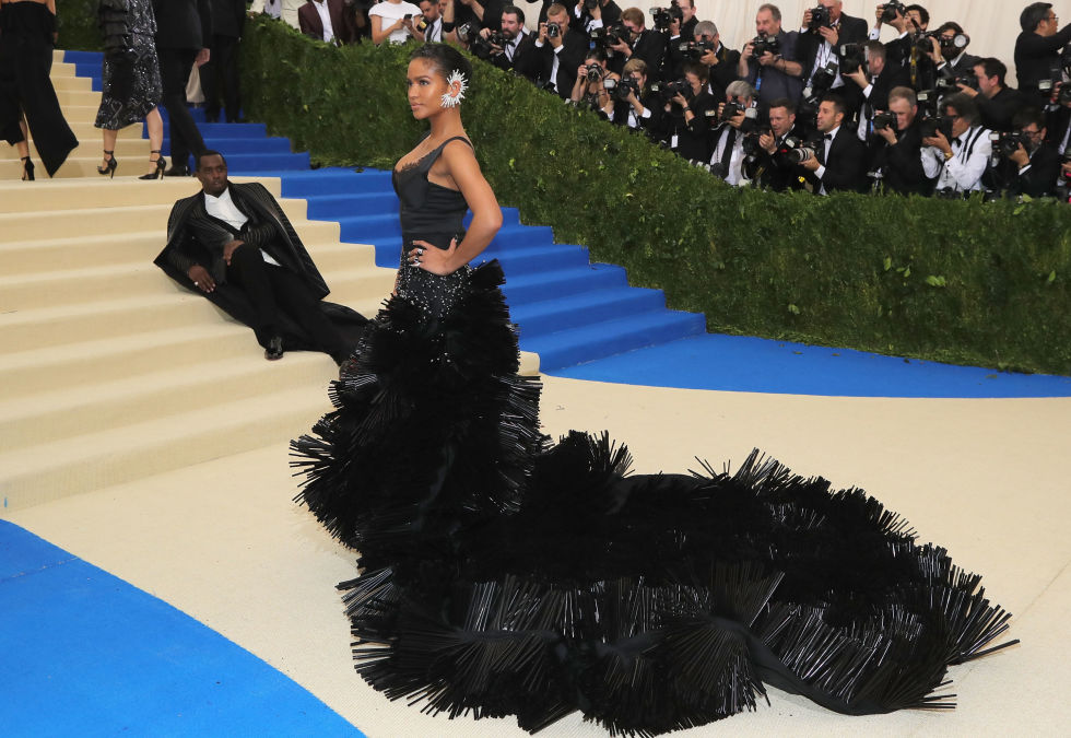 The 30 Most Iconic Celebrity Photobombs of All Time