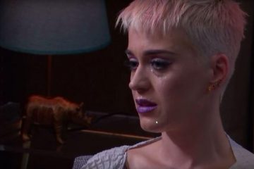 Katy Perry breaks down in bizarre therapy session as part of four-day Livestream