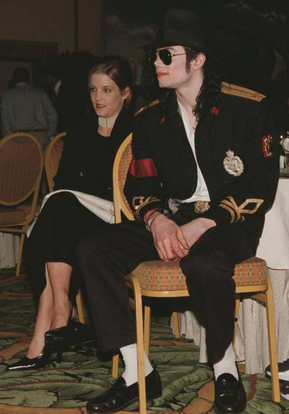 Celebrity Couples who Moved too Quickly in their Relationships