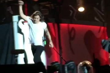 Celebrities falling on Stage | Ariana Grande, Harry Styles, Taylor Swift