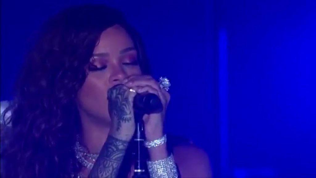 Slow Rihanna Songs Live at Rock in Rio Brazil
