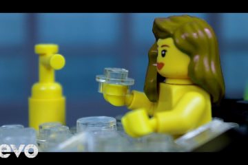LEGO Taylor Swift – Look What You Made Me Do (Stop-motion)