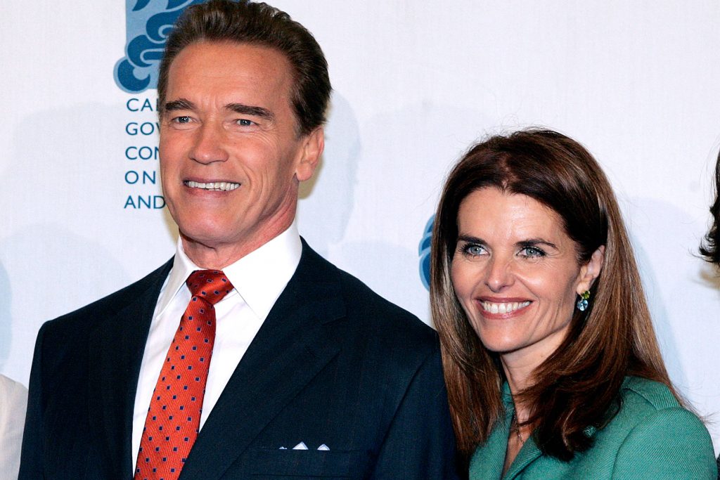 Famous Celebs who CHEATED with their Co-stars