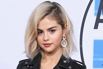 Selena Gomez Did NOT Lip Sync at AMAs & Here’s Proof