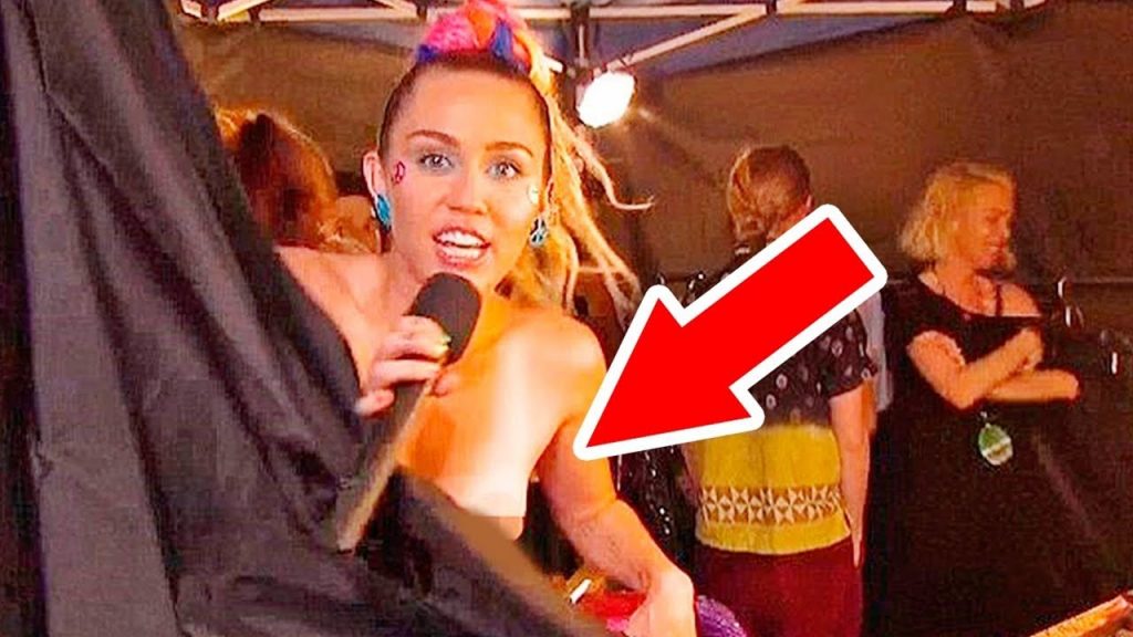 5 Most Awkward Embarrassing Celebrity Fails EVER!