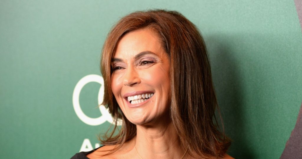10 Desperate Celebs who need to Stop Trying