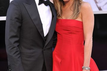 The hug that left Jennifer Aniston ‘upset’ at her husband a year before they split