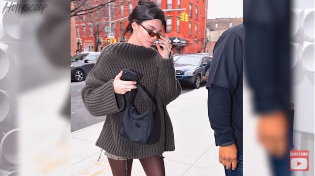 Kendall Jenner & More Celebs Replace Fishnets with Colored Tights