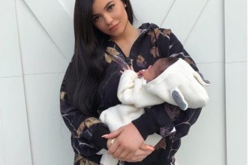 Kylie Jenner’s Baby Looks JUST Like Tyga! Khloe Kardashian DOESN’T want a Baby Girl?