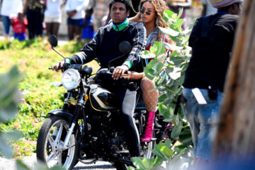 Beyonce and Jay Z Hit Up Jamaica!