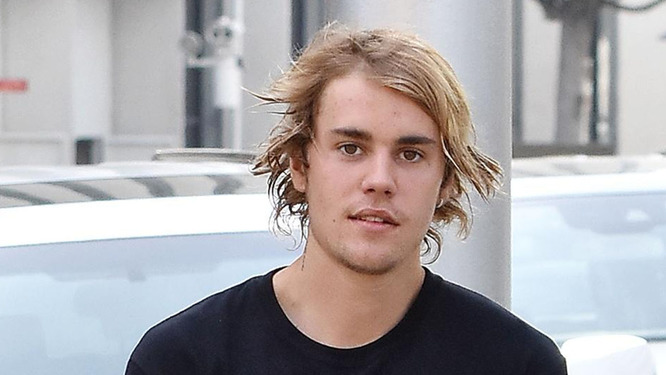 Justin Bieber SAVES Woman being CHOKED to Death at Coachella 2018!