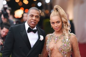 10 Married Celebrities with huge age differences