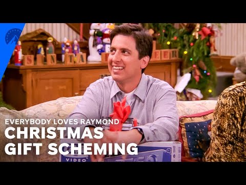 Everybody Loves Raymond | Ray Tries To One-Up Debra’s Christmas Present (S5, E11) Everybody Loves Raymond | Ray Tries To One-Up Debra’s Christmas Present (S5, E11)